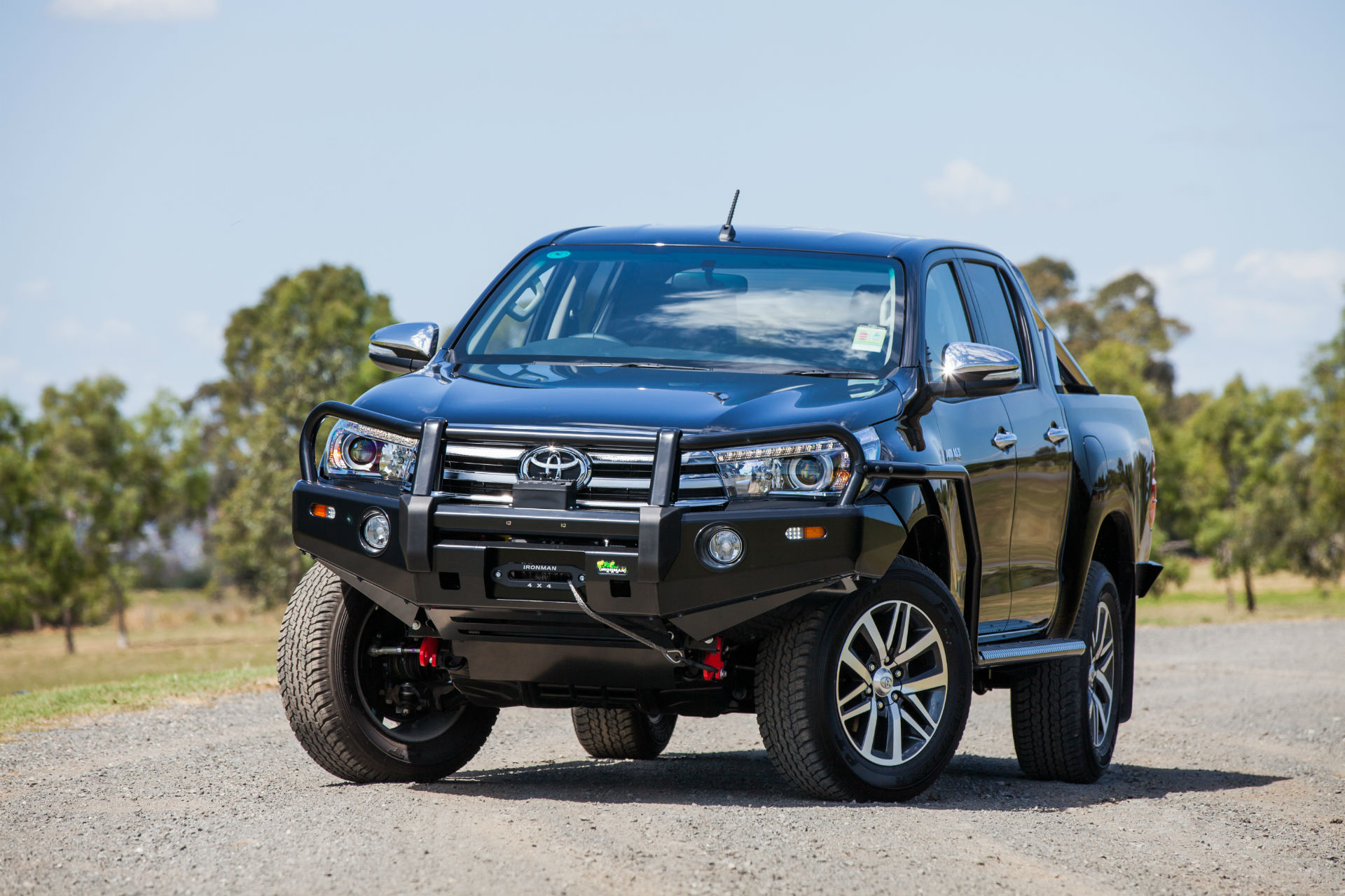 Toyota hilux on sale ironman bullbar