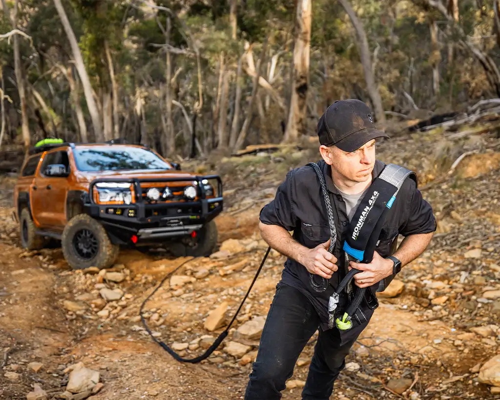 Setting up 4x4 winch recovery with tree trunk protector and winch extension rope